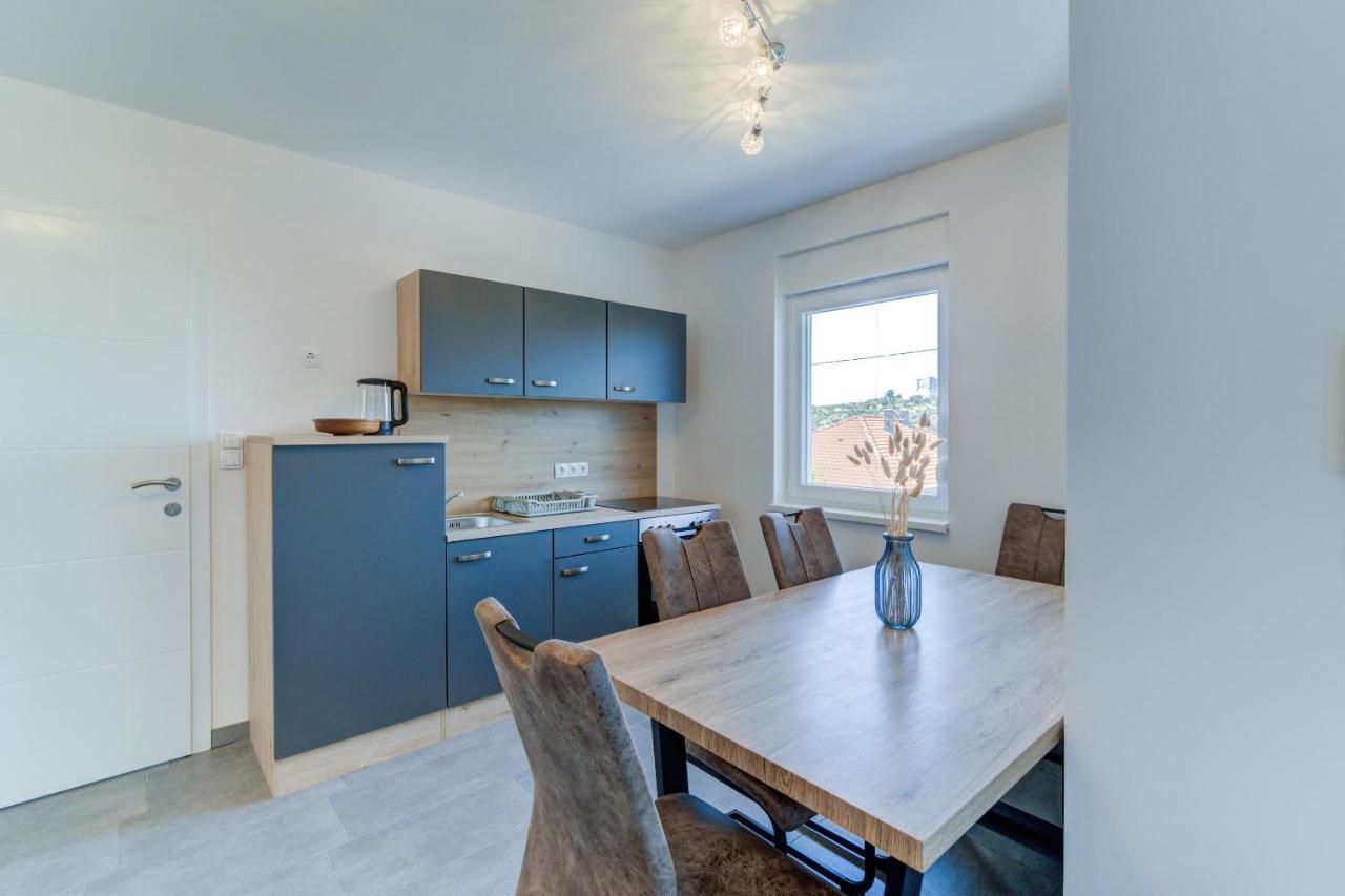 Damar Apartmani Сень Экстерьер фото