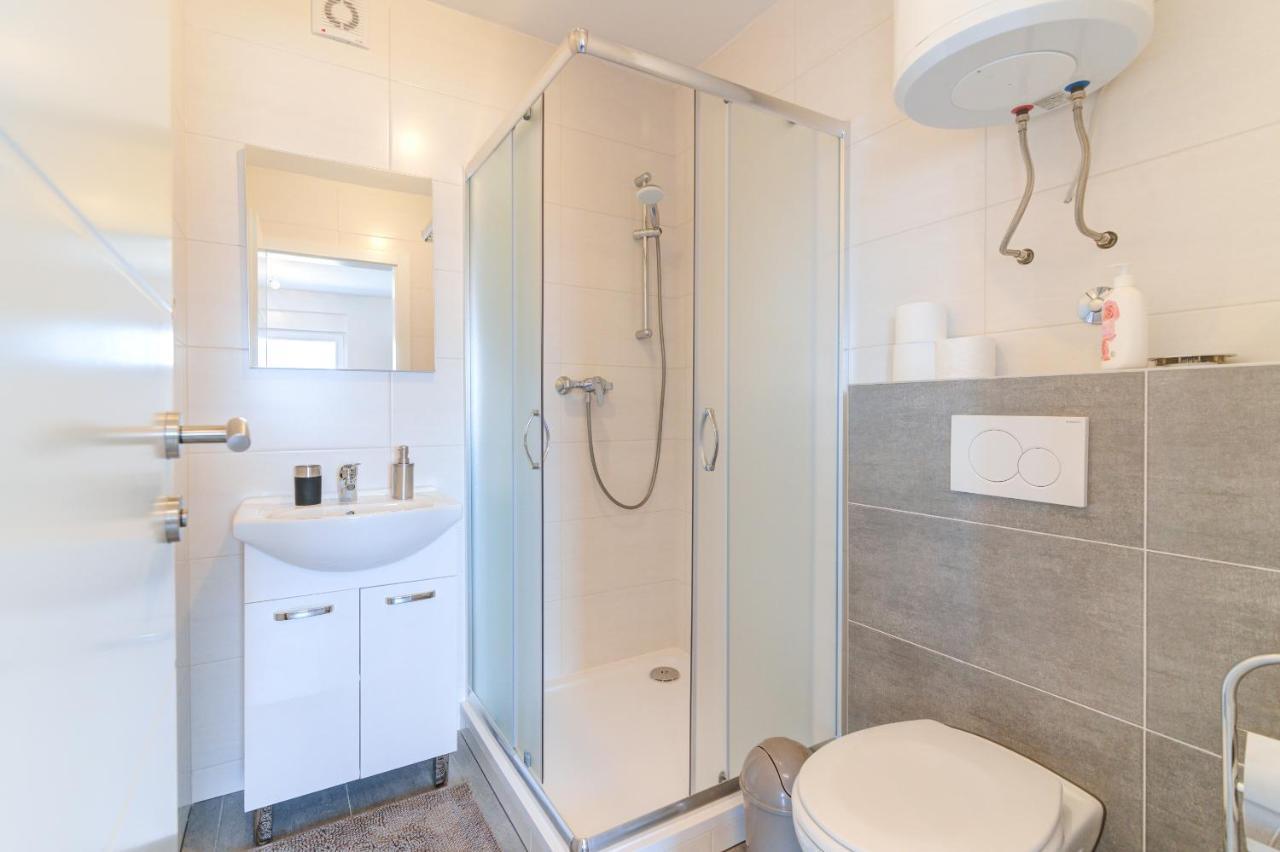 Damar Apartmani Сень Экстерьер фото