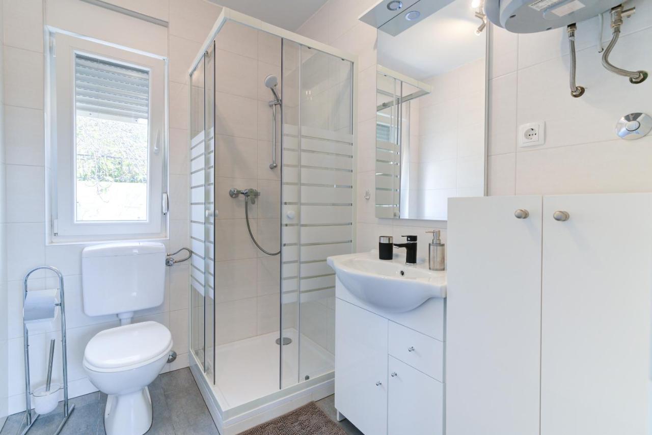 Damar Apartmani Сень Экстерьер фото